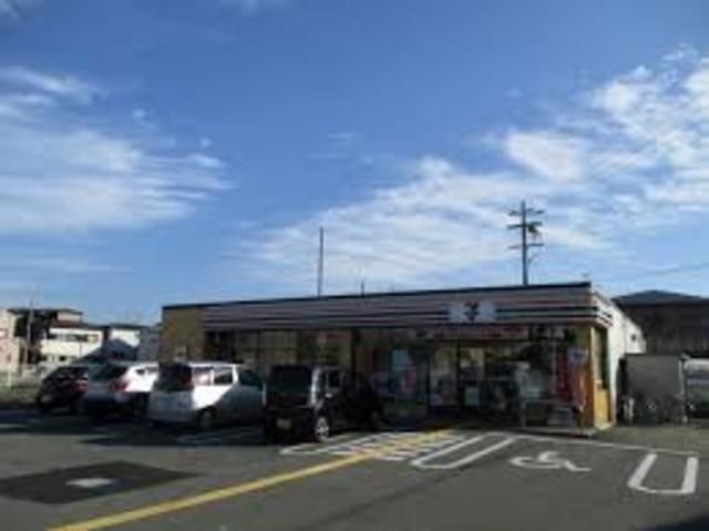 セブンイレブン堺日置荘北町店