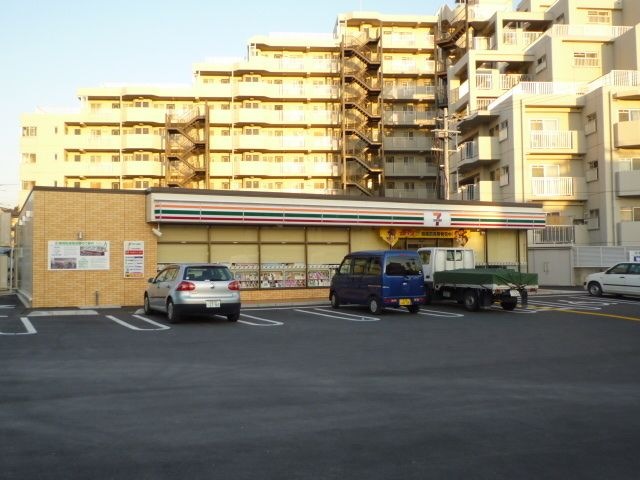 セブンイレブン堺東上野芝町2丁店