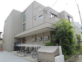 メゾン経堂の外観
