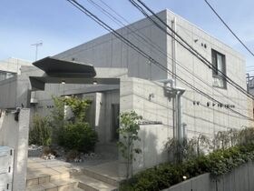 渋谷区上原2丁目の外観