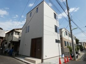松原戸建の外観