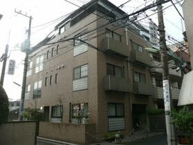 世田谷区三軒茶屋１丁目の外観