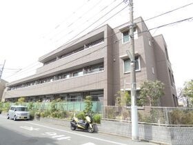 世田谷区上用賀3丁目の外観