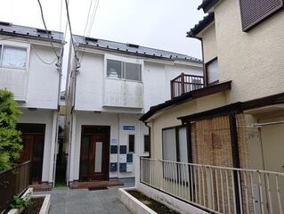 写真:狛江市中和泉5丁目の外観