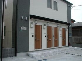 狛江市中和泉3丁目の外観