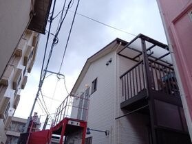 コーポFの外観