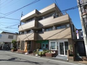 狛江市岩戸北4丁目の外観