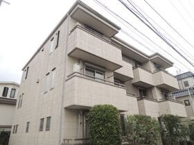 ラッキーヒルズの外観