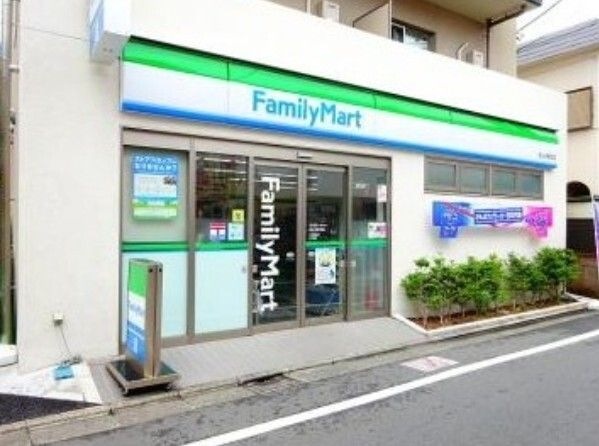 ファミリーマート 桜上水駅北店