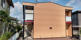 レオパレスアミメゾンの外観