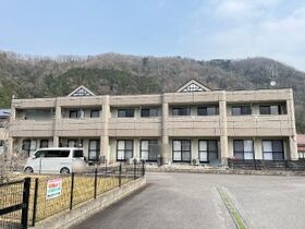 ロイヤルステージ光の外観