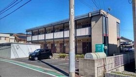 レオパレスウィステリアの外観