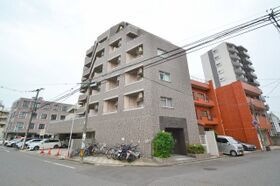 ロイヤルパレス東観音の外観
