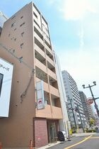 TM　ALMEZビルの外観