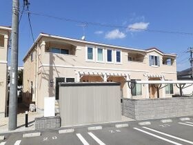 イリス Bの外観