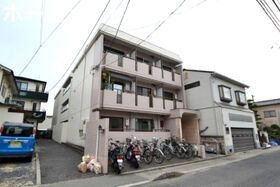 プレアール庚午中の外観