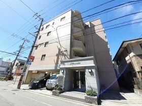 アヴニール東雲の外観