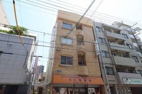 土肥ビルの外観