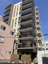 ラヴェール横川の外観