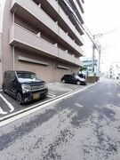 駐車場完備です