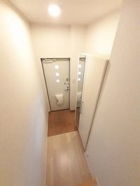 落ち着いた玄関です