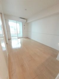 ゆったりとした居間です