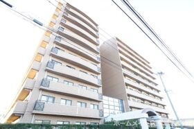 フラワーマンション城西の外観