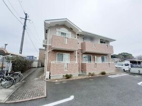 エンパイヤ・ヴィラⅡの外観