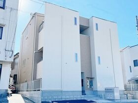 ADC日赤通ミュウの外観