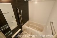 コンパクトで使いやすいお風呂です