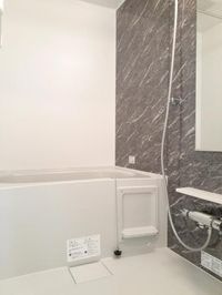 コンパクトで使いやすいお風呂です