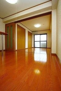 明るい室内です