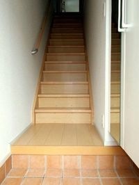 落ち着いた玄関です