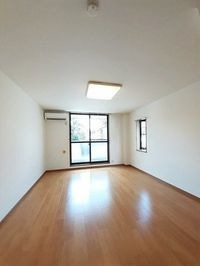 物件の内装です