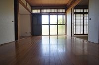 居間