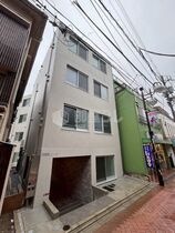 With下高井戸の外観