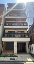 ラフィネ森下の外観