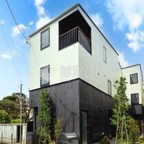 四谷アパートメントWの外観