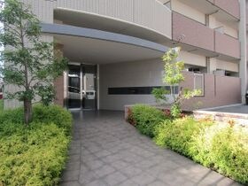 ドゥージエム京橋の外観