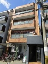 北通ハイツの外観