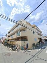 ジョイテルⅢの外観