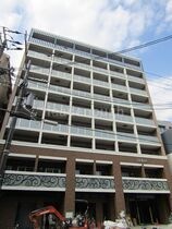 セイワパレス深江橋駅前の外観