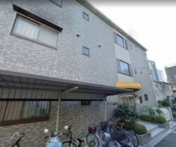 ハイツピュアの外観
