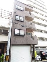 ハイツ優の外観