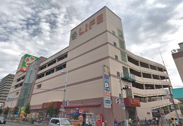 ライフ関目店