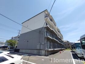プレステージ本郷台の外観