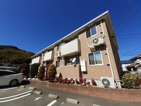 ナチュラル フラットの外観