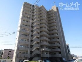 ヴィアーレマルフク南館の外観