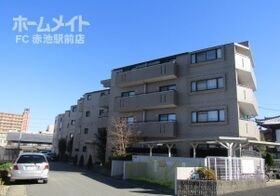 ヴィアーレマルフク北館の外観