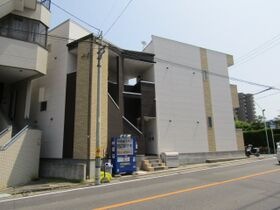 ラウレア平針の外観